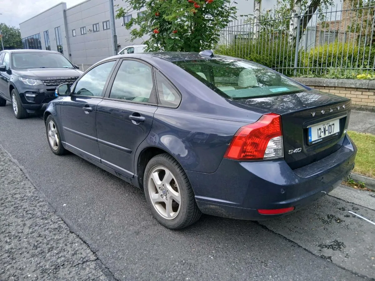 2012 VOLVO S40 DIESEL - Image 4