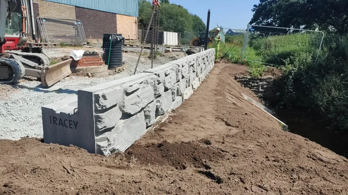 New Retaining Wall Solution - MaxumStone - Image 4