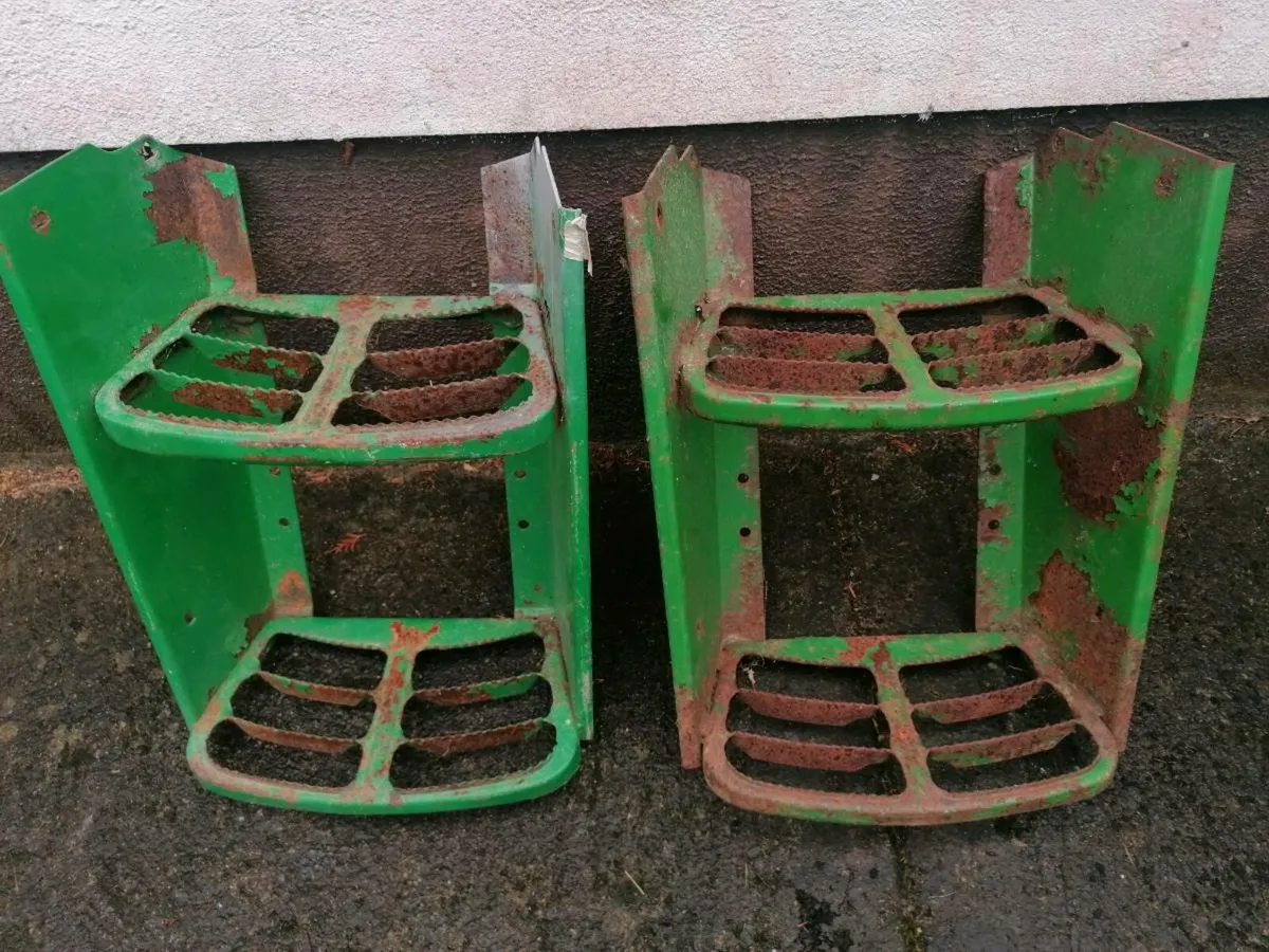 John deere tractor steps - Image 1