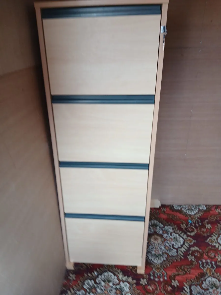 4-Drawer Filing Cabinet with Keys