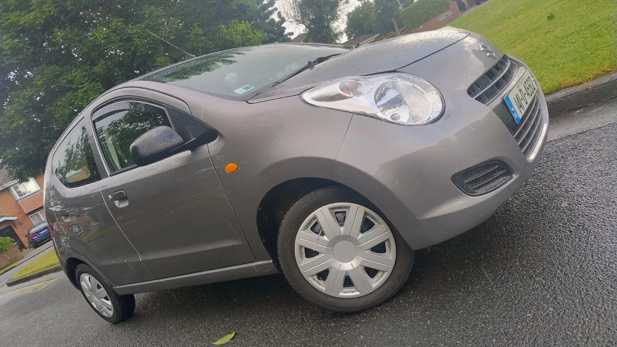 1 litre Suzuki Alto~~NCT 11/25 + Tax 01/26= €4999 - Image 2