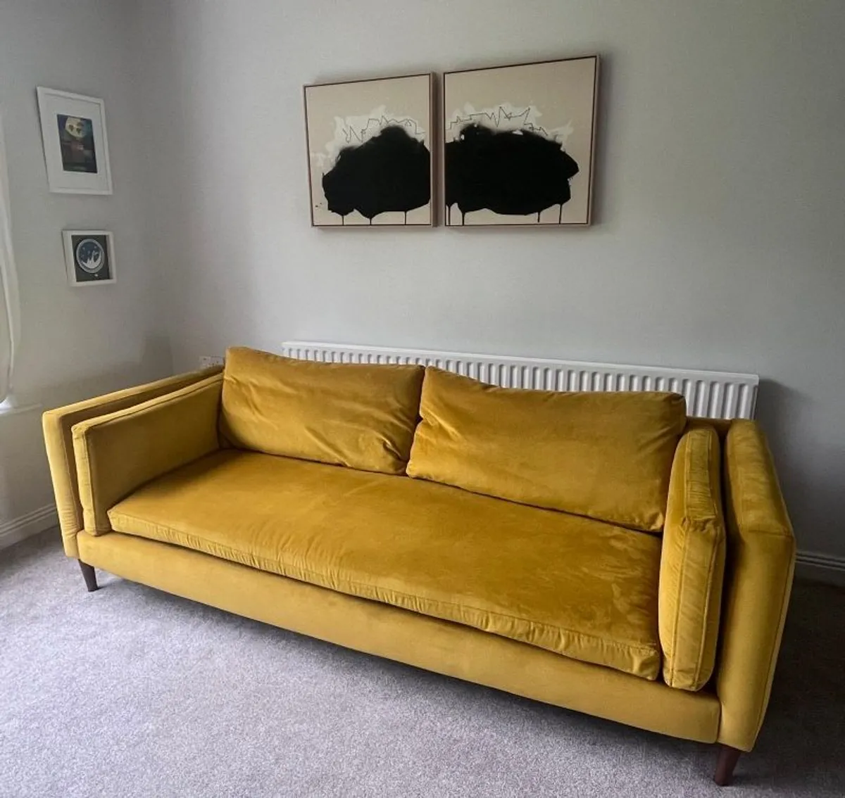 Couch - 4 seater - Image 2