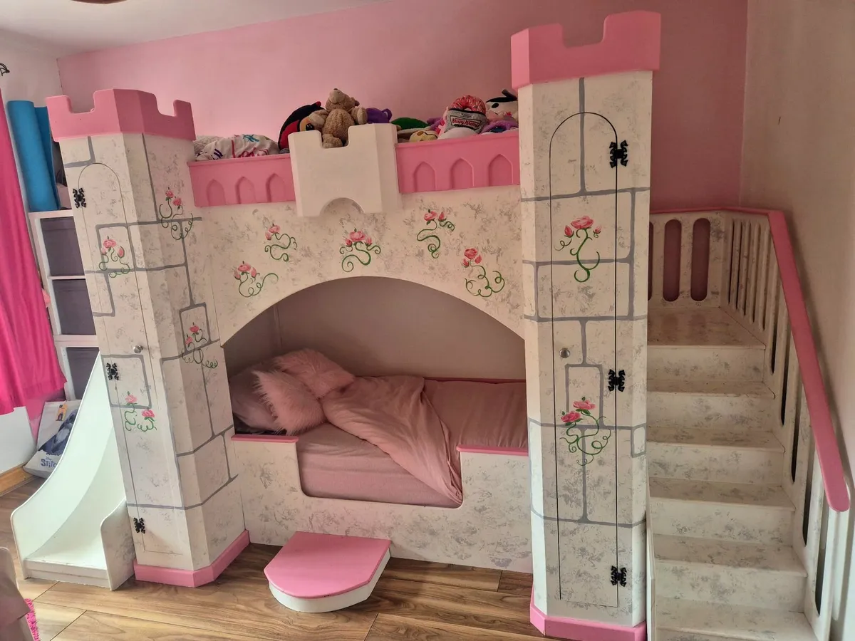 Princess Castle Bunk Bed - Image 1