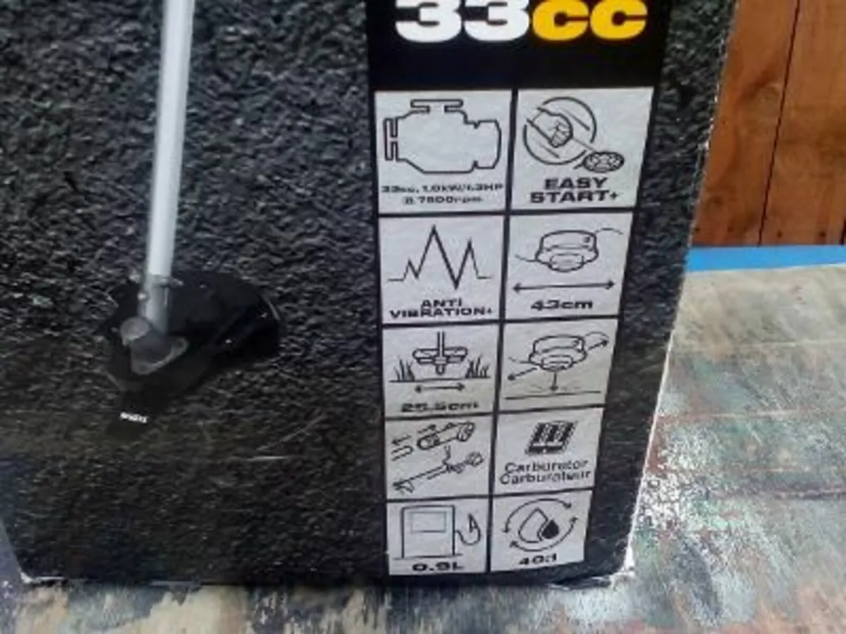 33cc Petrol Brush Cutter / Strimmers. - Image 3