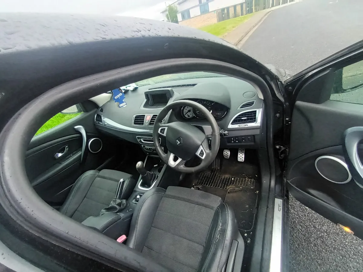 Renault Megane gt.line   2011 - Image 4