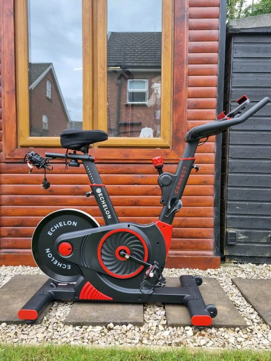 Echelon Ex-3 spin bike - Image 1