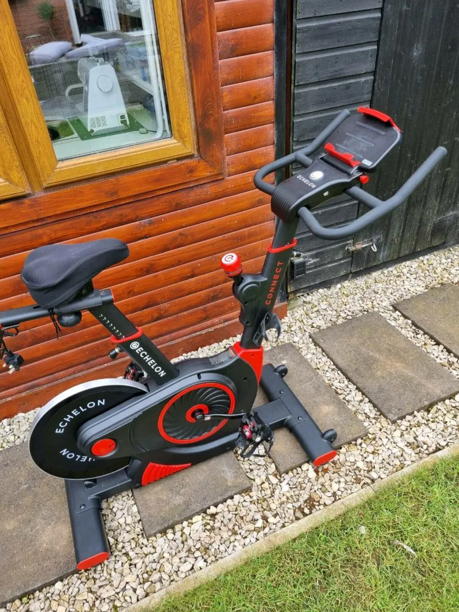 Echelon Ex-3 spin bike - Image 2