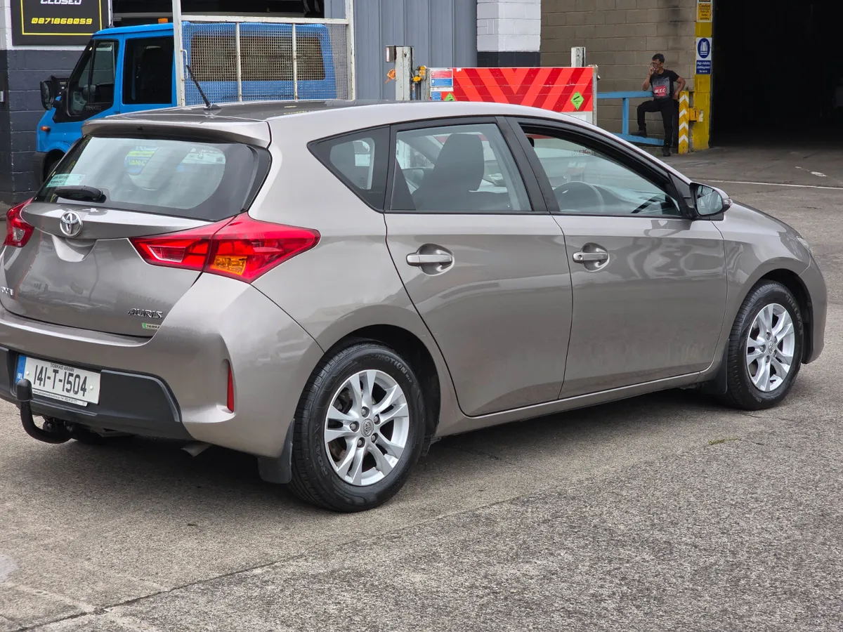 Toyota Auris 1.4 Diesel NCT & TAX - Image 2