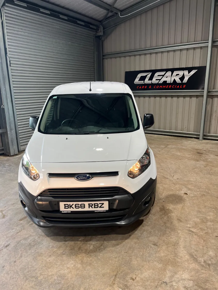 Ford Transit Connect 2018 - Image 2