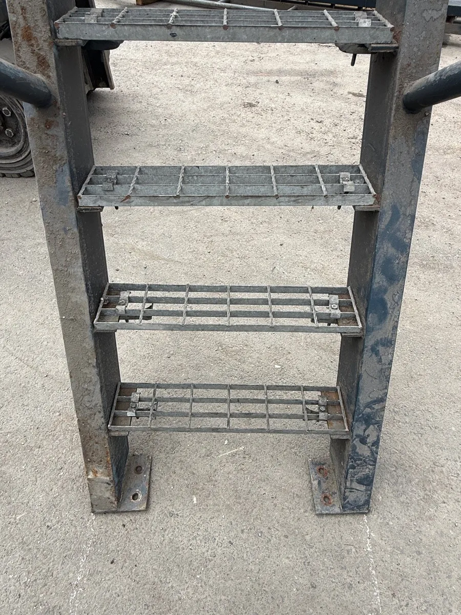 Heavy Steel Staircases - Image 4