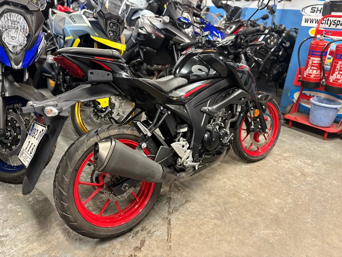 2019 Suzuki GSXS125 - Image 2