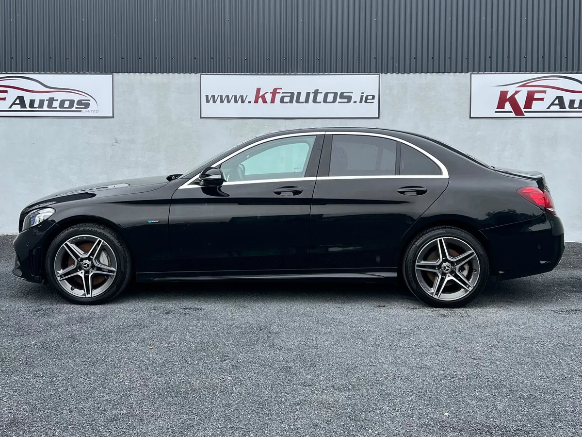 Mercedes-Benz C-Series C300de AMG Line Edition - Image 4