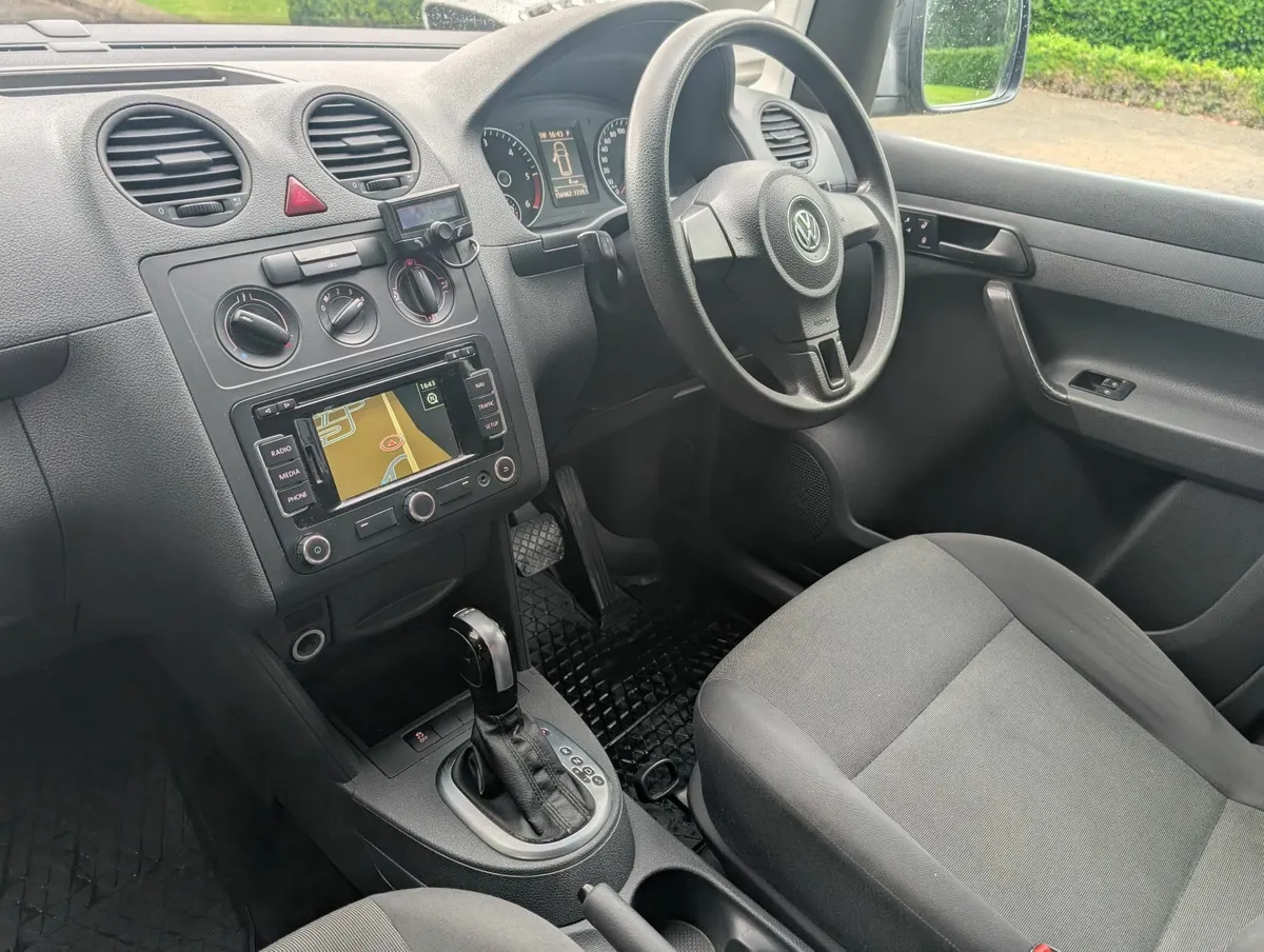 AUTOMATIC VW CADDY 1.6 TDI DOE 06/2026 - Image 1