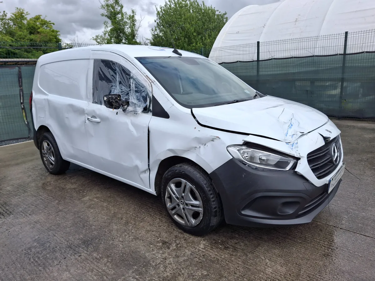 251 Mercedes Citan  Long Pro 6  1.5 Diesel - Image 4