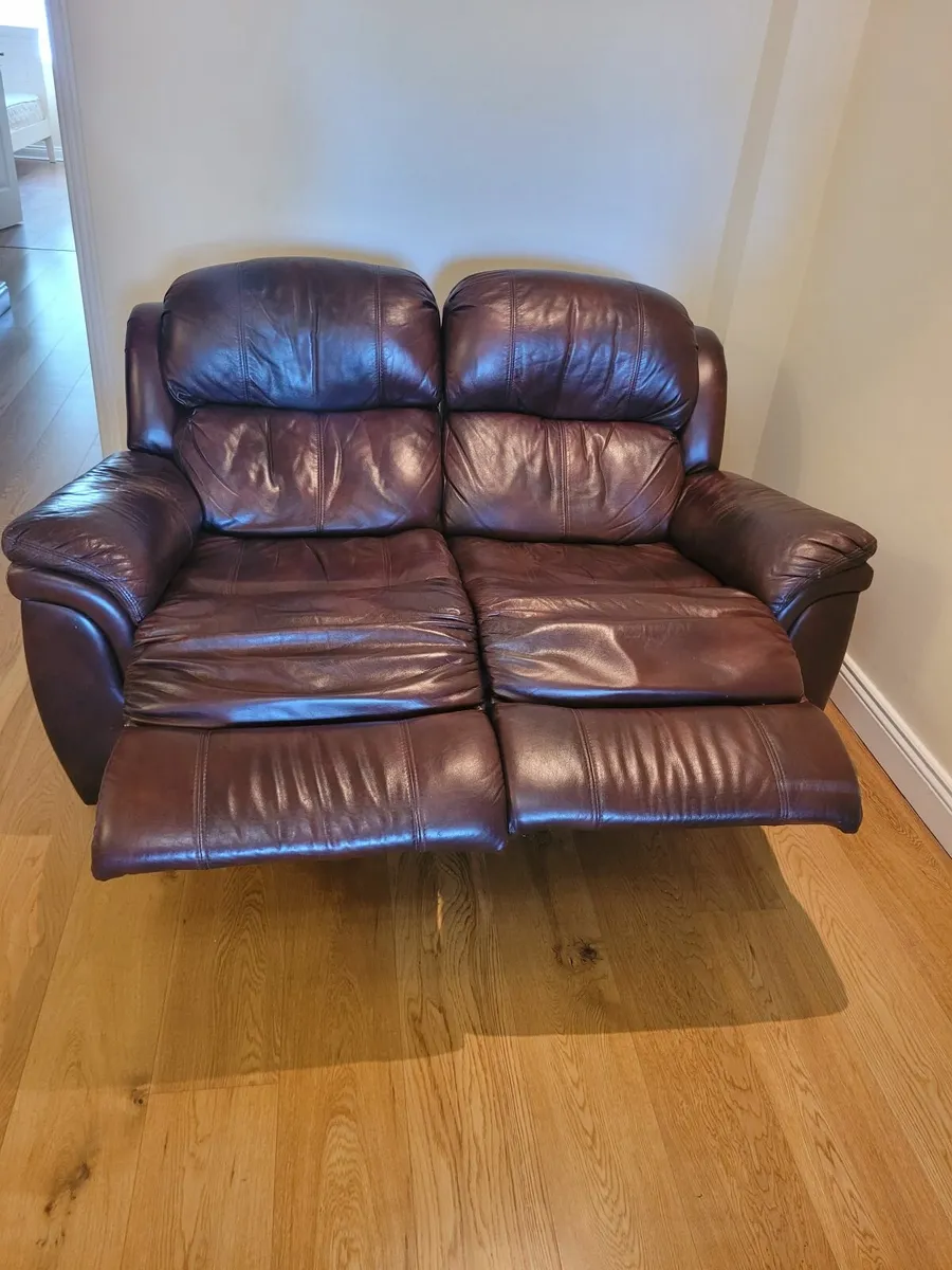 2 seater recliner couch - Image 2