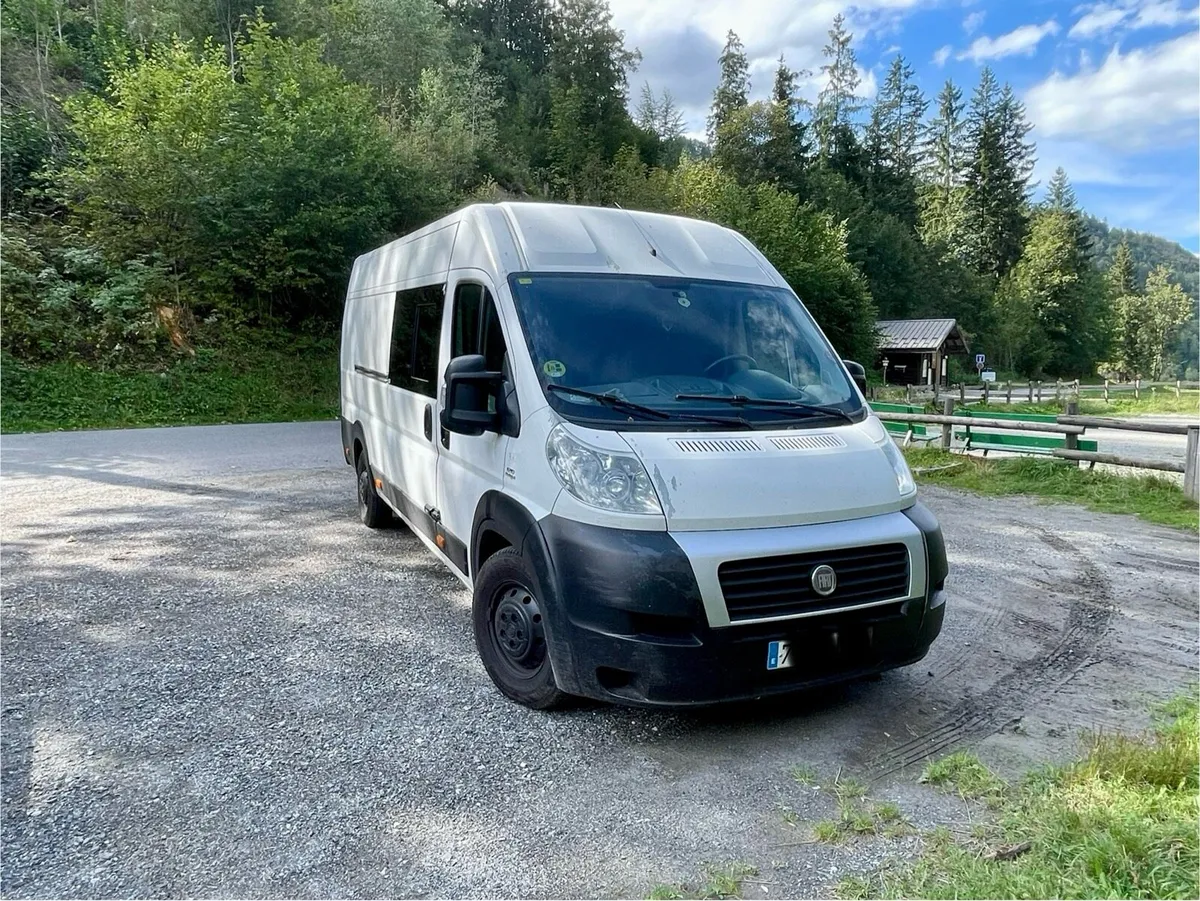 Camper - Image 1
