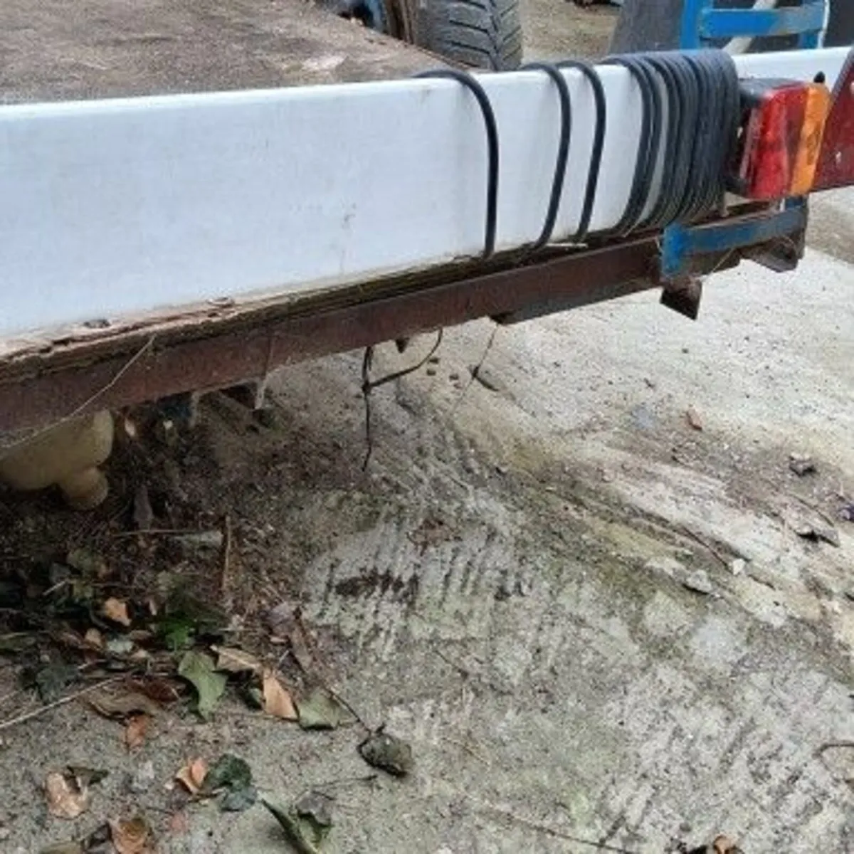 Large trailer for sale  8ft 3 ins x 5ft. - Image 3