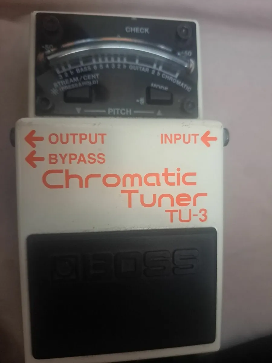 Boss pedal tuner