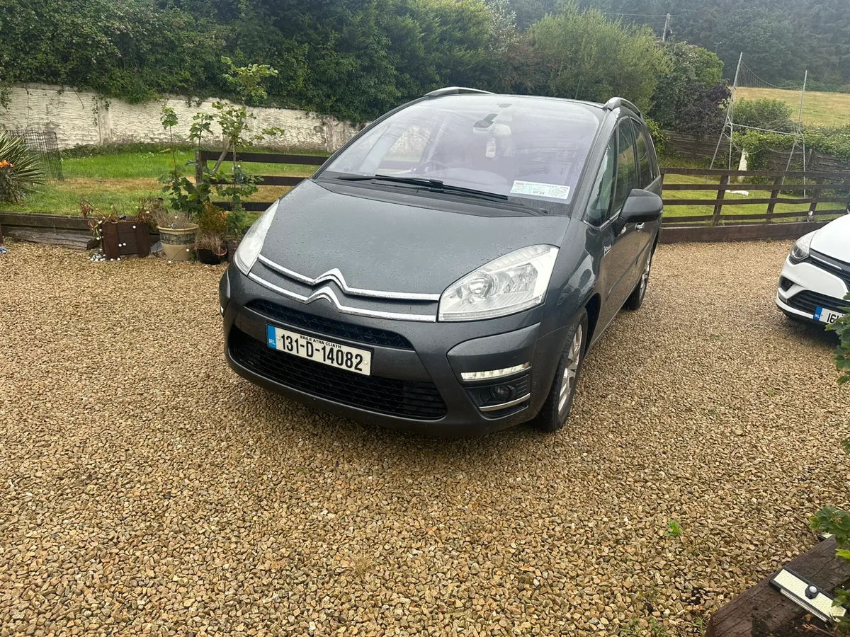 Citroen C4 Picasso 1.6 D Automatic with 7 Seats - Image 2