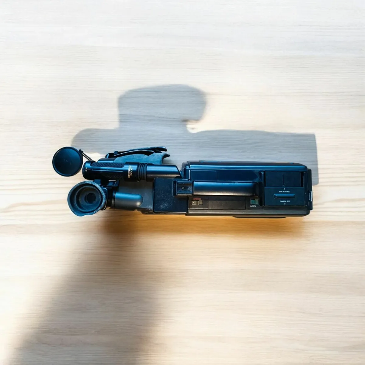Panasonic M10 Stereo AV Zoom VHS, HI-Fi Stereo - Image 4