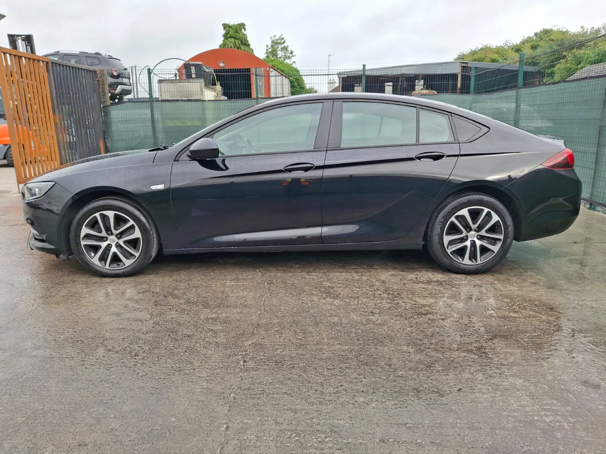 201 opel insignia 1.6 Diesel Drive Home - Image 2