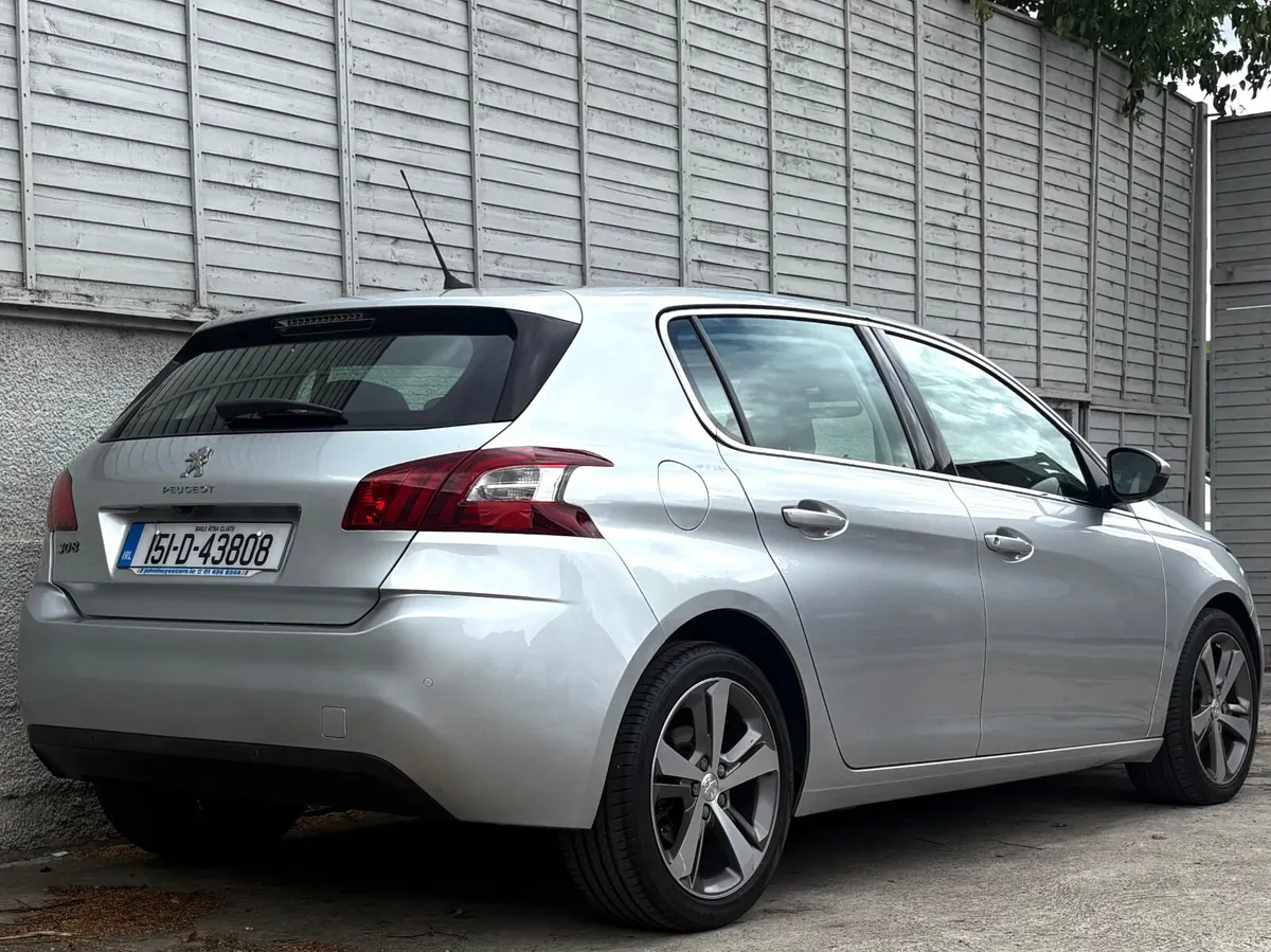 Peugeot 308 2015 / 1.6 E Hdi / ALLURE - Image 3