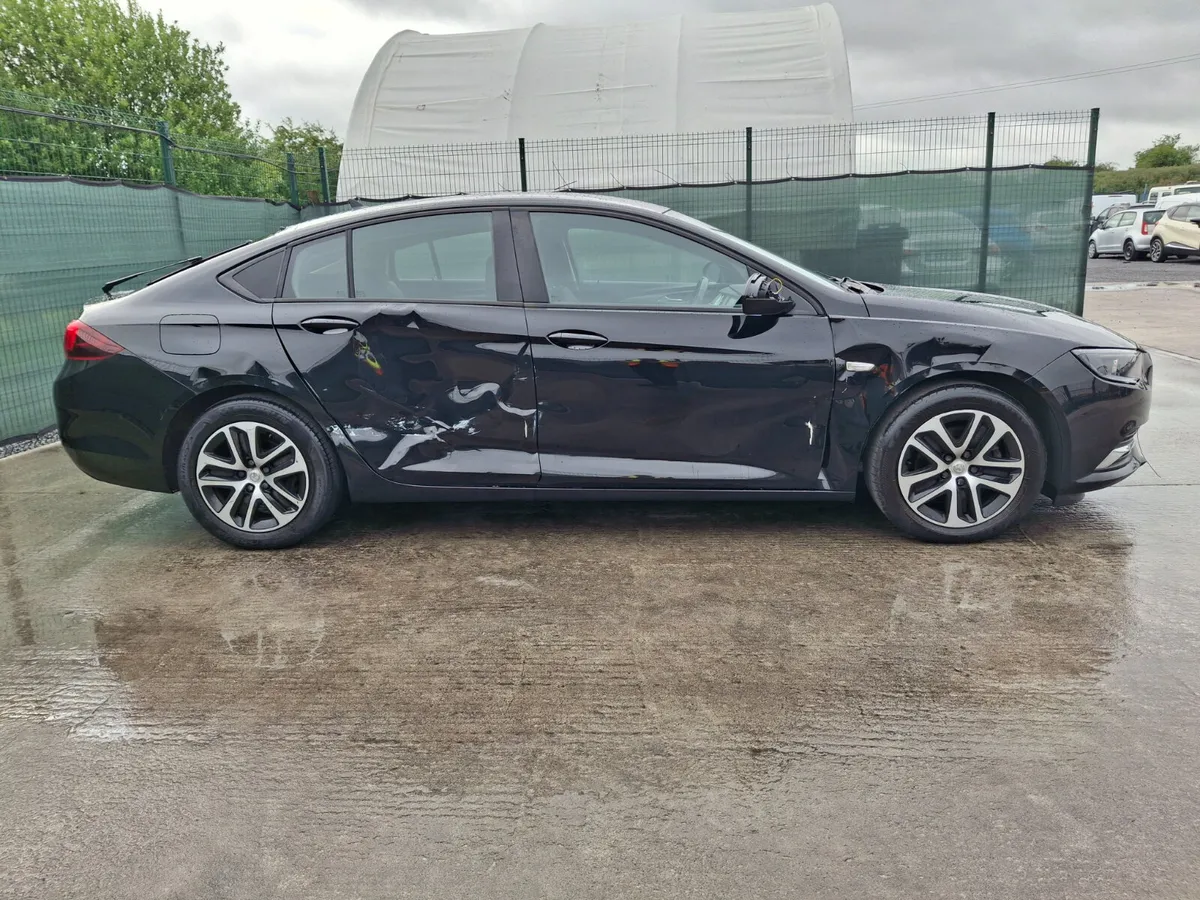 201 opel insignia 1.6 Diesel Drive Home - Image 4