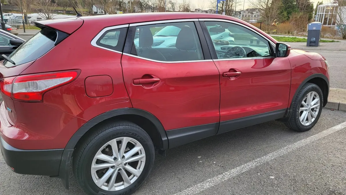 Nissan Qashqai 2015 - Image 4