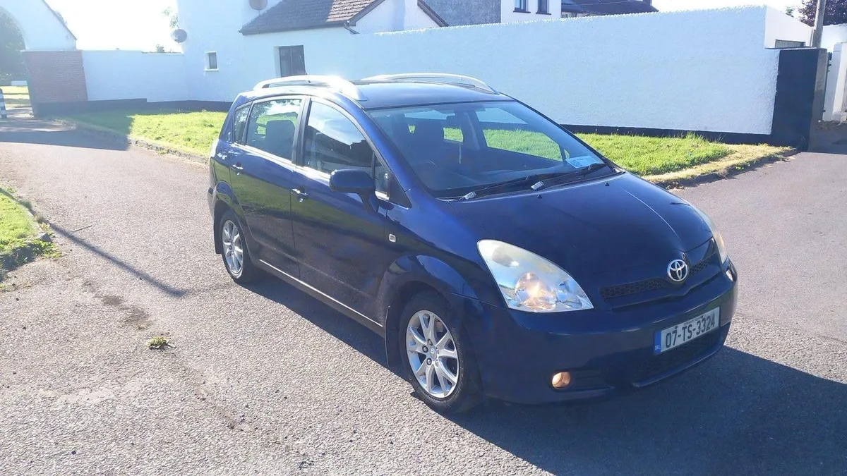 TOYOTA COROLLA VERSO 7 SEATS  TAXED & NCT - Image 1