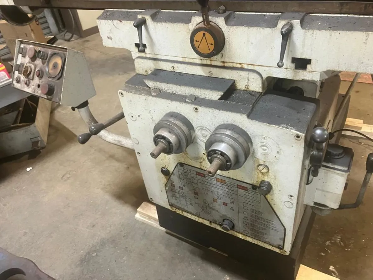 AJAX 3 Phase Milling Machine **Online Auction** - Image 3