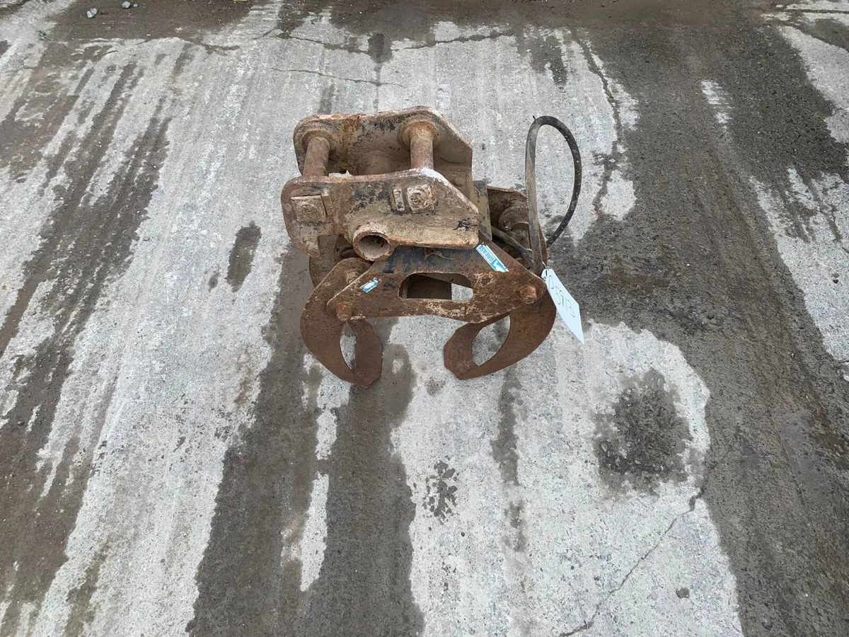 Log Grab – Suits 6 Ton Digger - Image 3