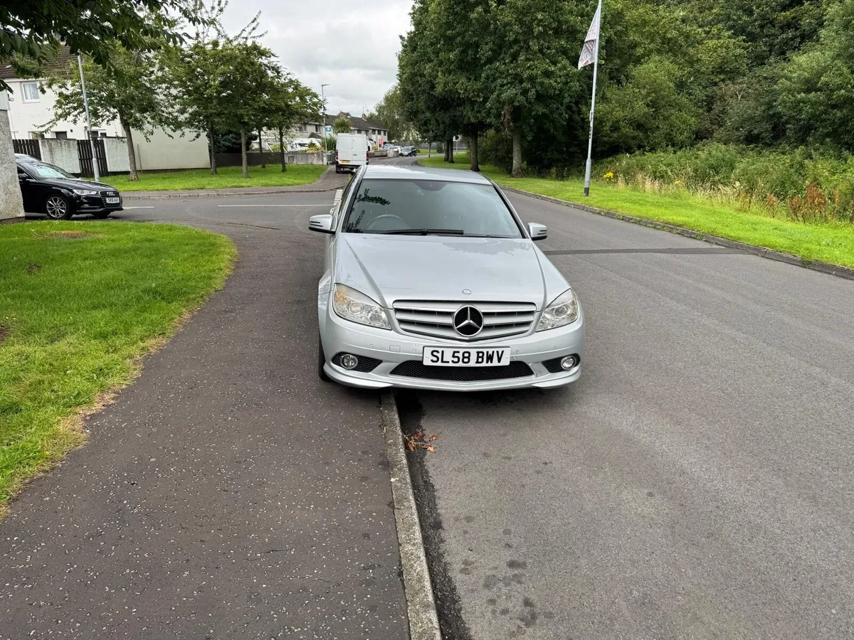 Mercedes c class 2008 - Image 2