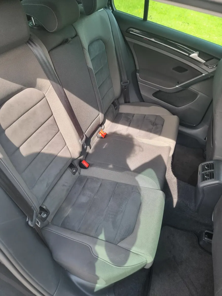 2017 Volkswagen Golf GT TDi 2.0D 150 DSG - Image 4