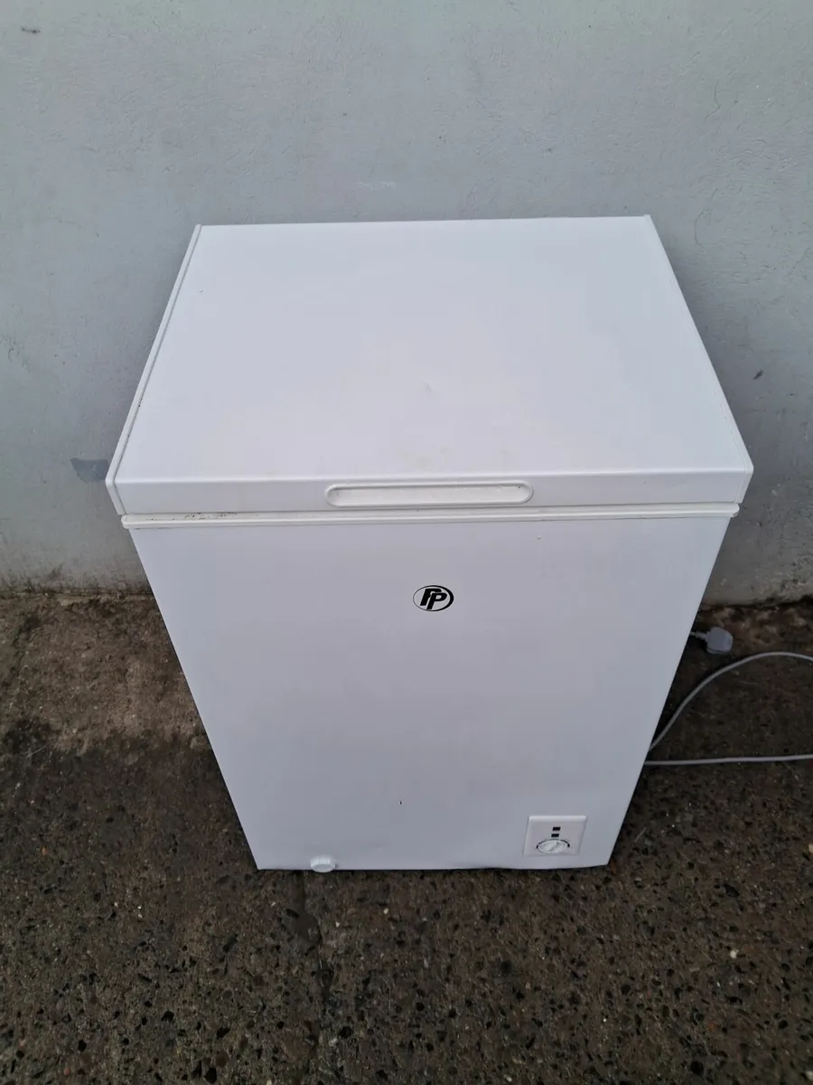 SMALL CHEST FREEZER FOR SALE - Image 1