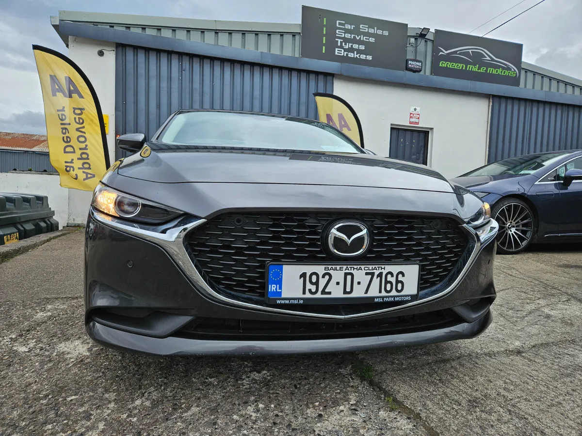 2019 MAZDA 3 * AUTOMATIC * LOW MILES * 1.8 D - Image 2