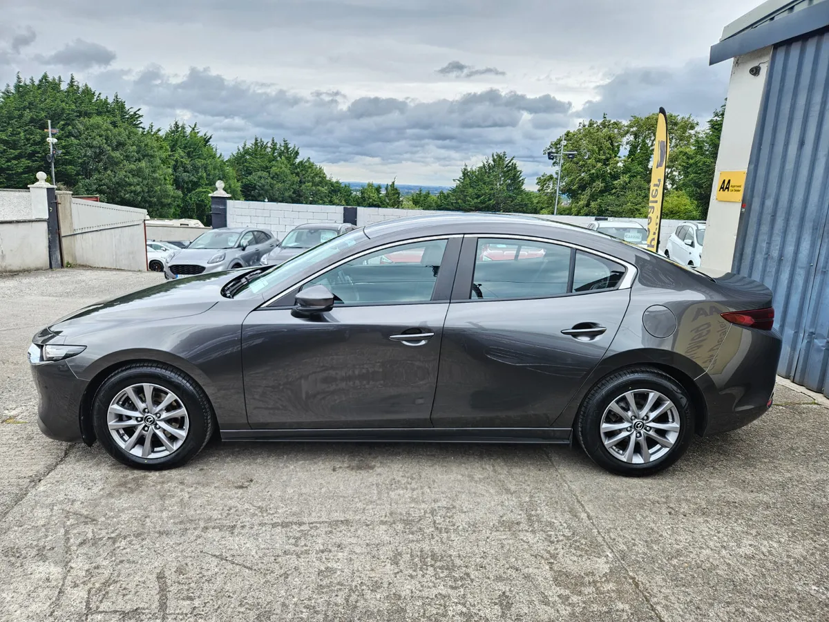 2019 MAZDA 3 * AUTOMATIC * LOW MILES * 1.8 D - Image 4