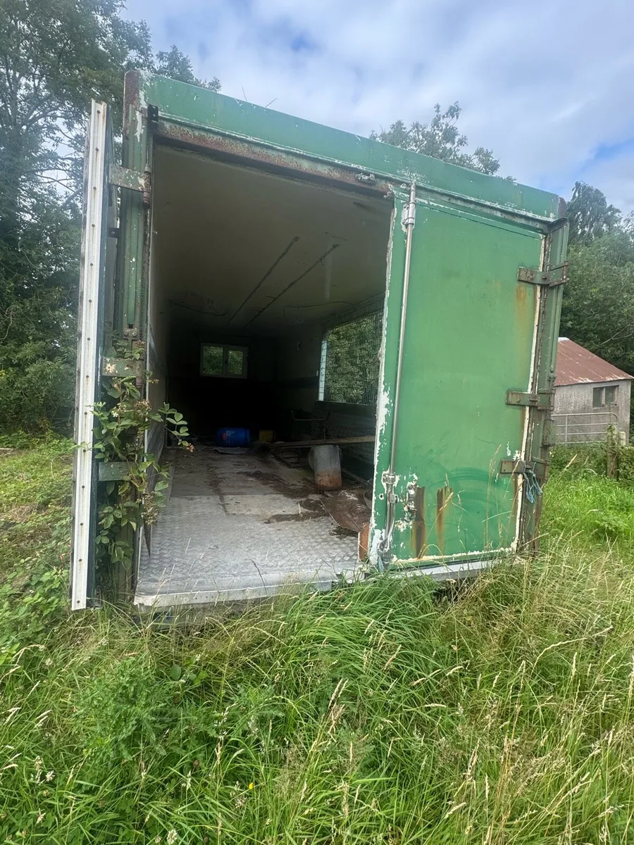 Container - Image 3