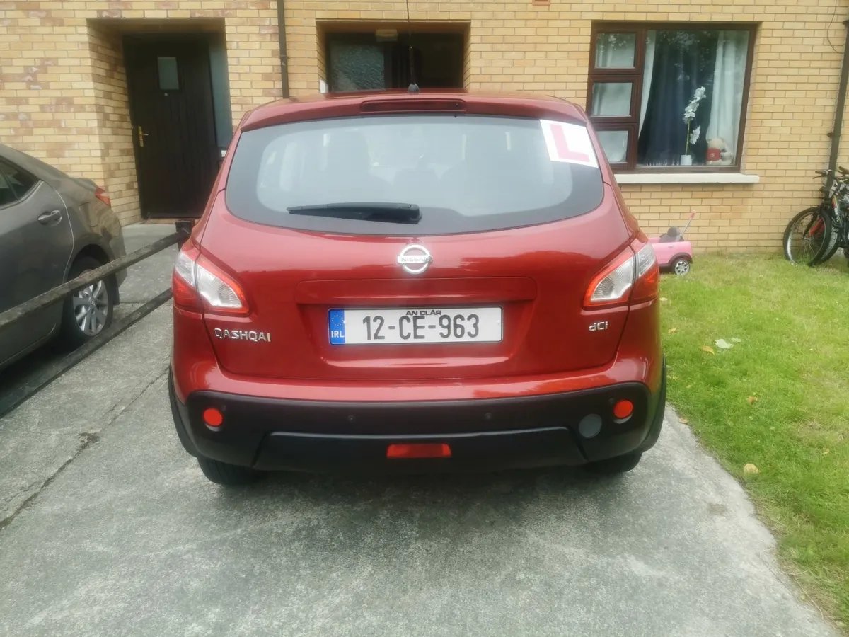 Nissan Qashqai 2012 - Image 2