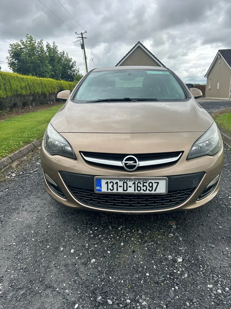 Opel Astra - Image 1