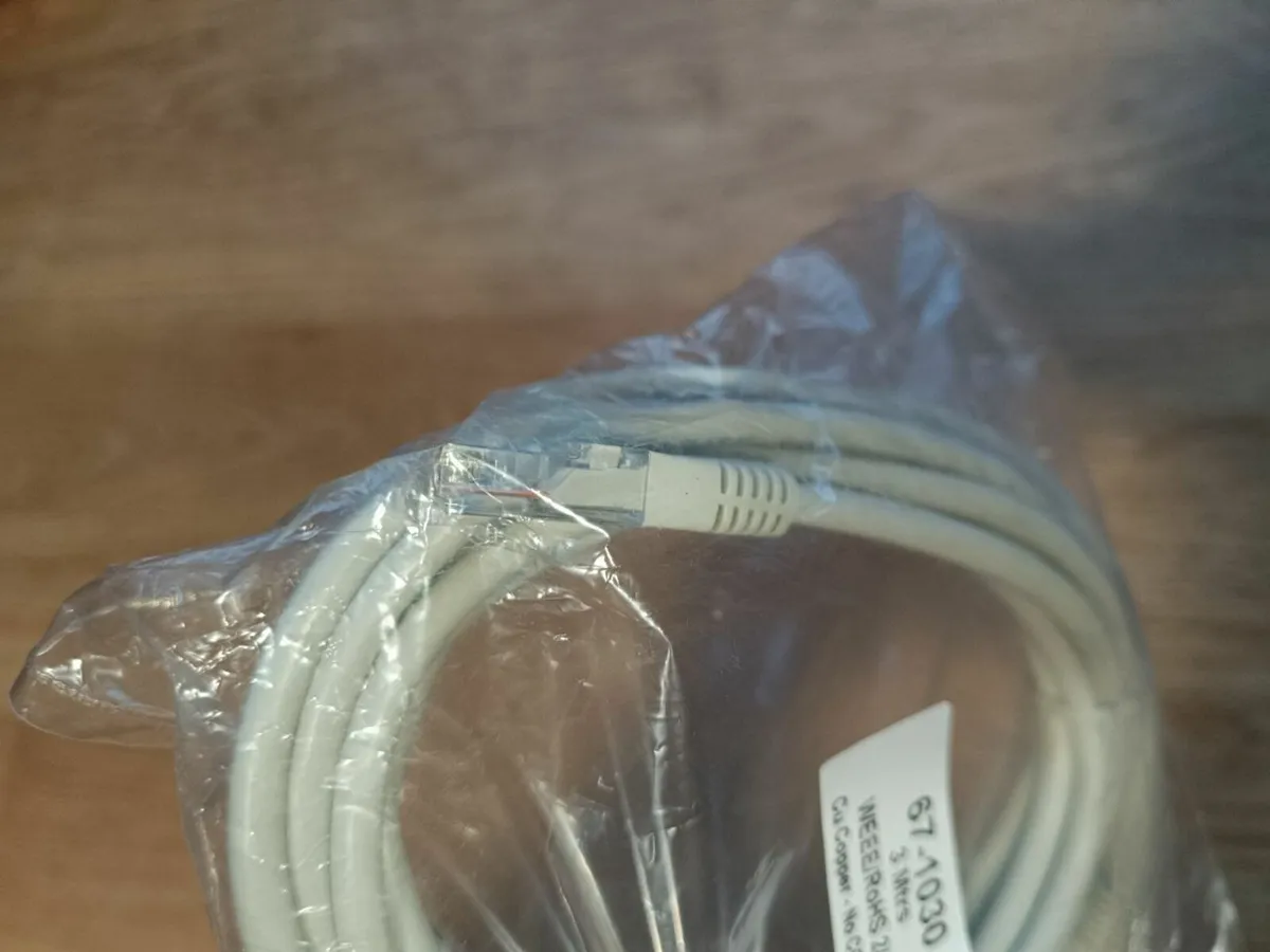 3 Meter LAN Cable - Pure Copper, WEEE/RoHS 2 Compl - Image 2