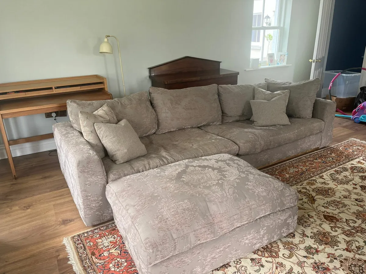 Sofa - Image 2