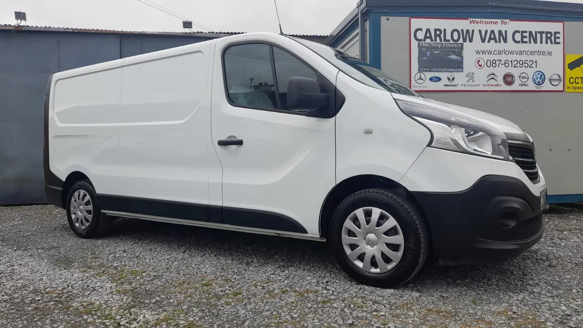 211 Renault Trafic 2.0 dci 120 lwb - Image 1