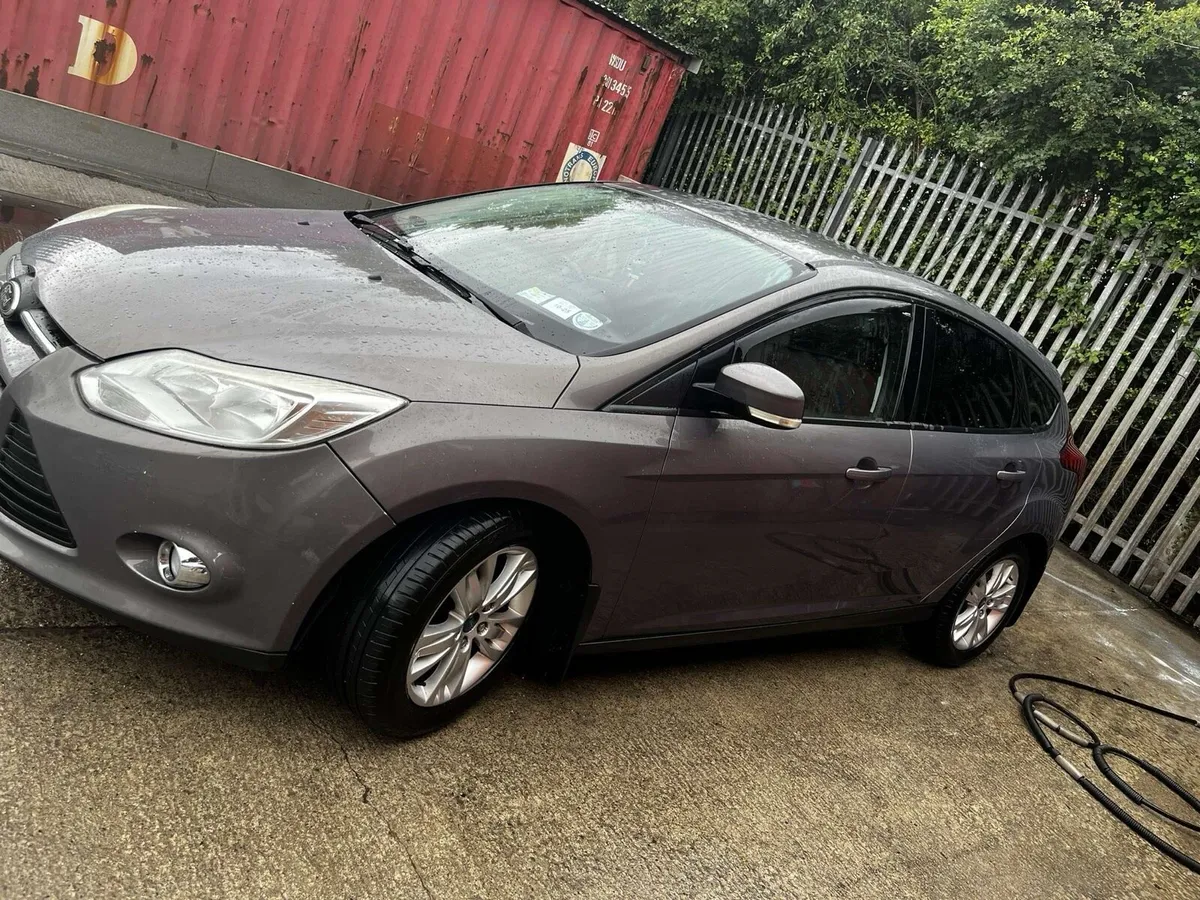 2011 Ford Focus 1.6 Full years test - Image 2