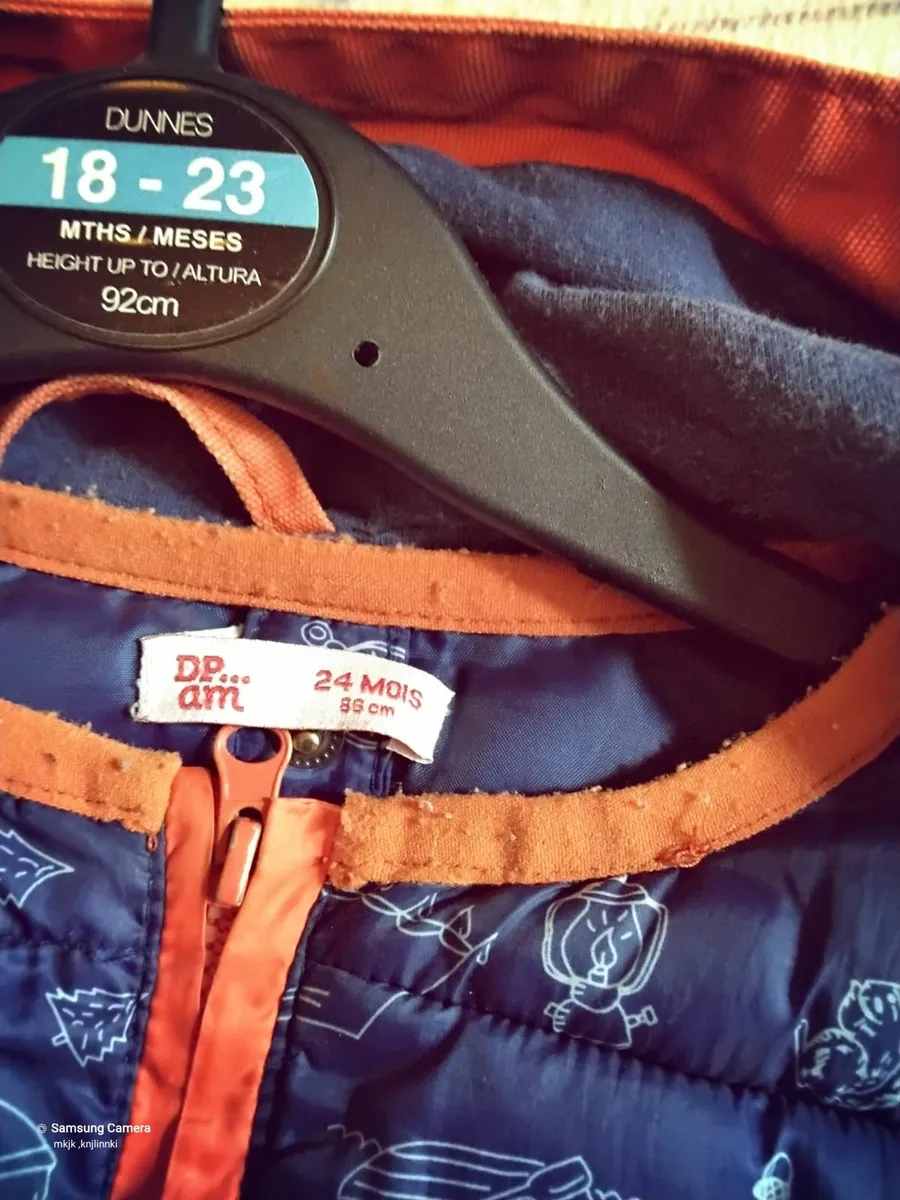 Windbreaker jacket and inner sleevless top, 2 Yrs - Image 3