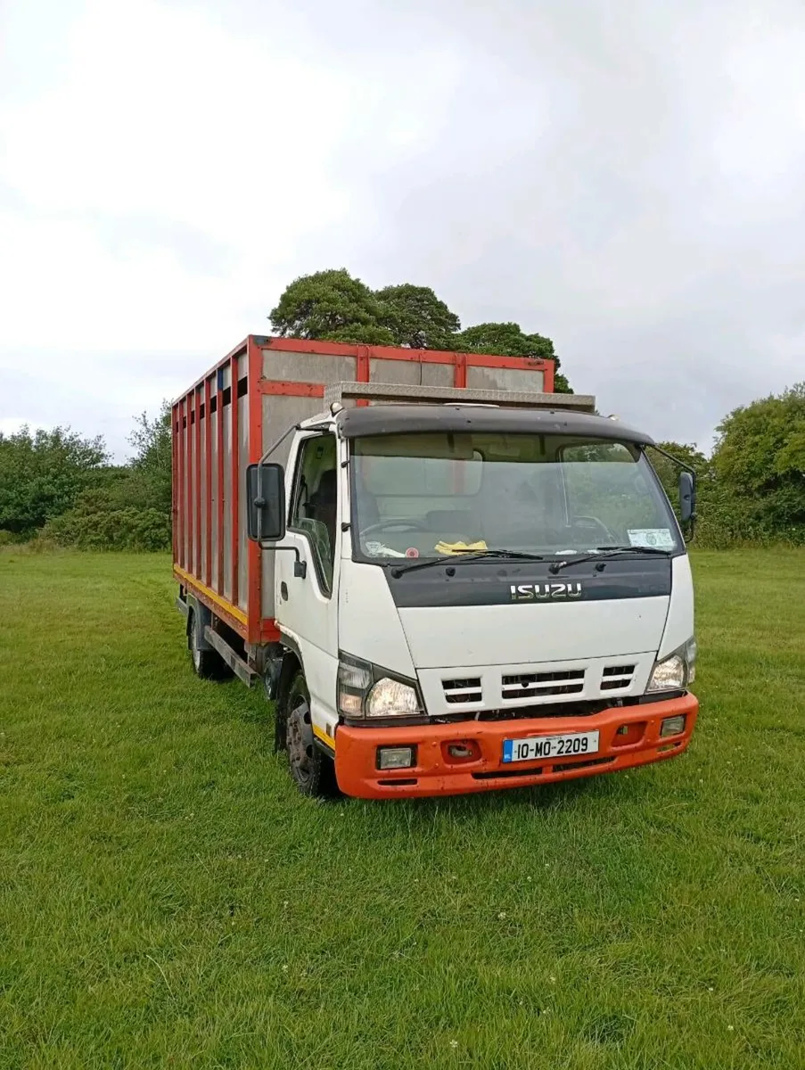 Cattle Lorry - Image 1