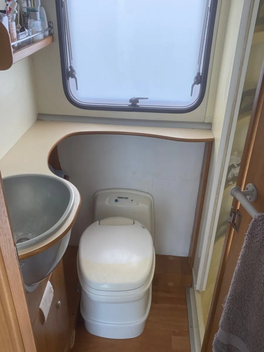 2007 carica625 ci camper - Image 2