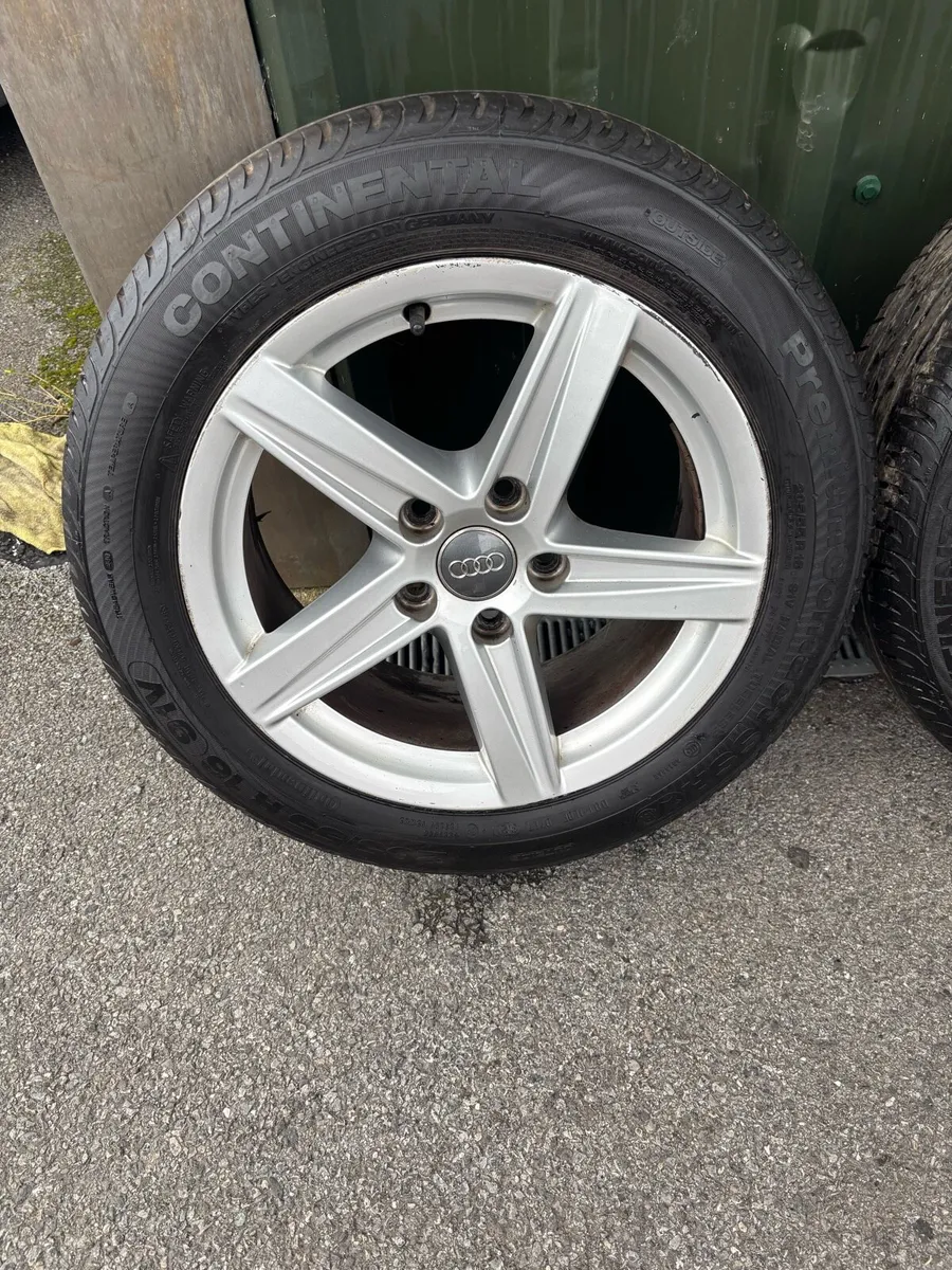 18 INCH GENUINE AUDI A3 ALLOYS - Image 1
