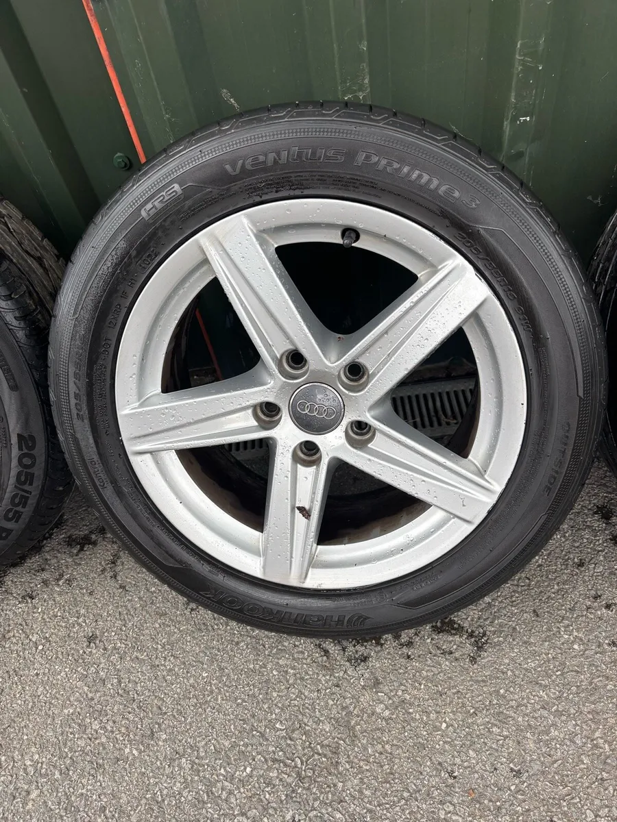 18 INCH GENUINE AUDI A3 ALLOYS - Image 3