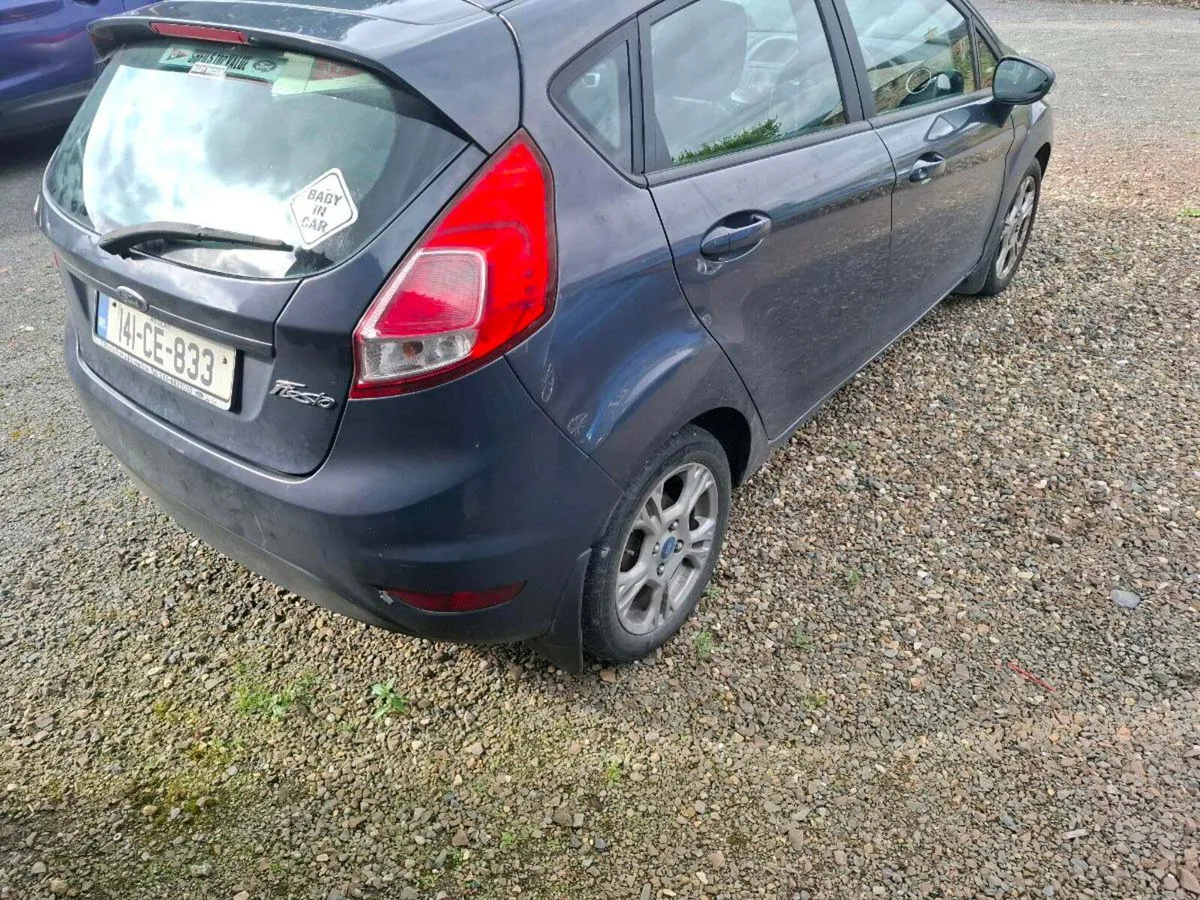 Car - Image 2