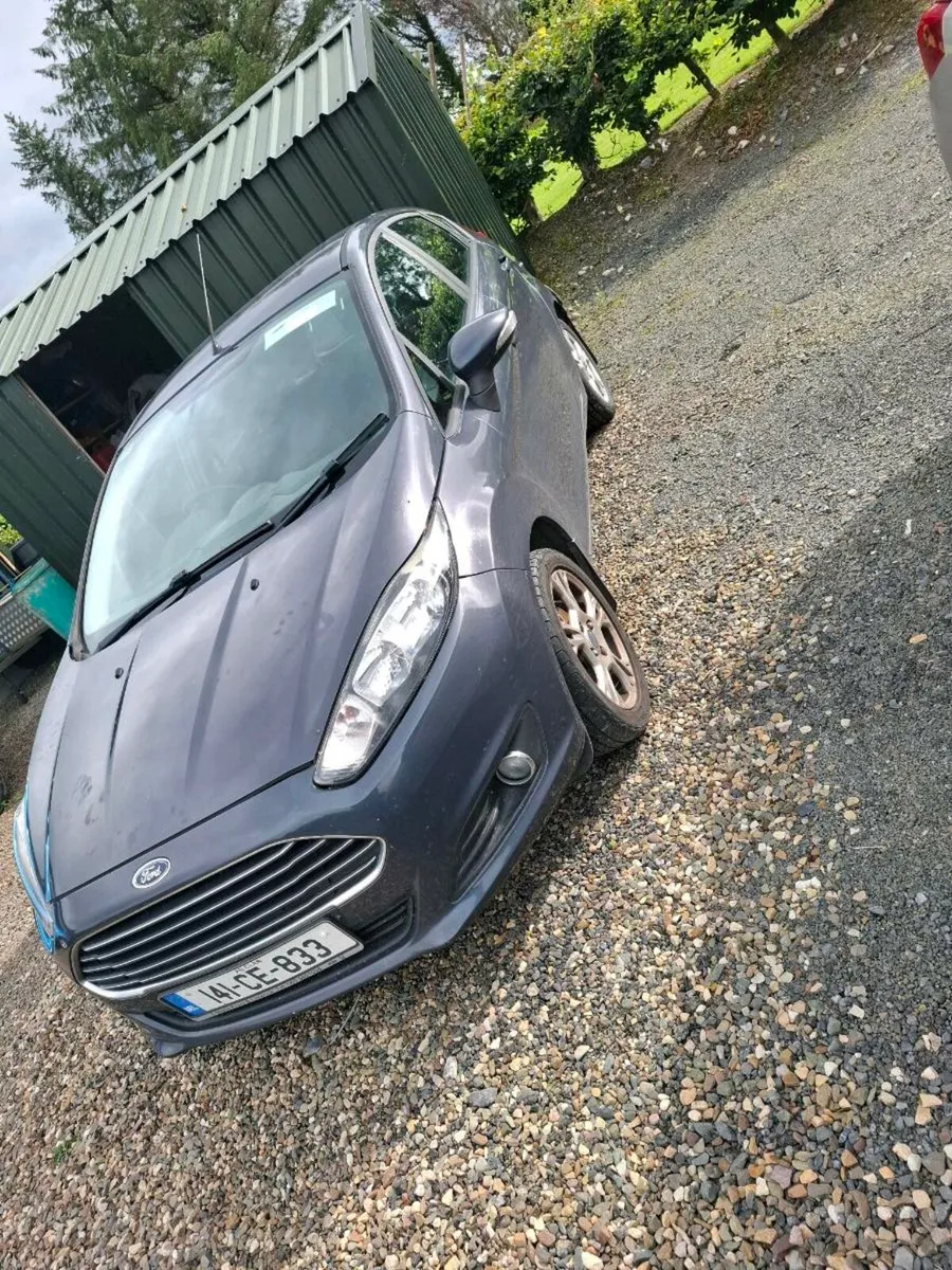 Car - Image 1